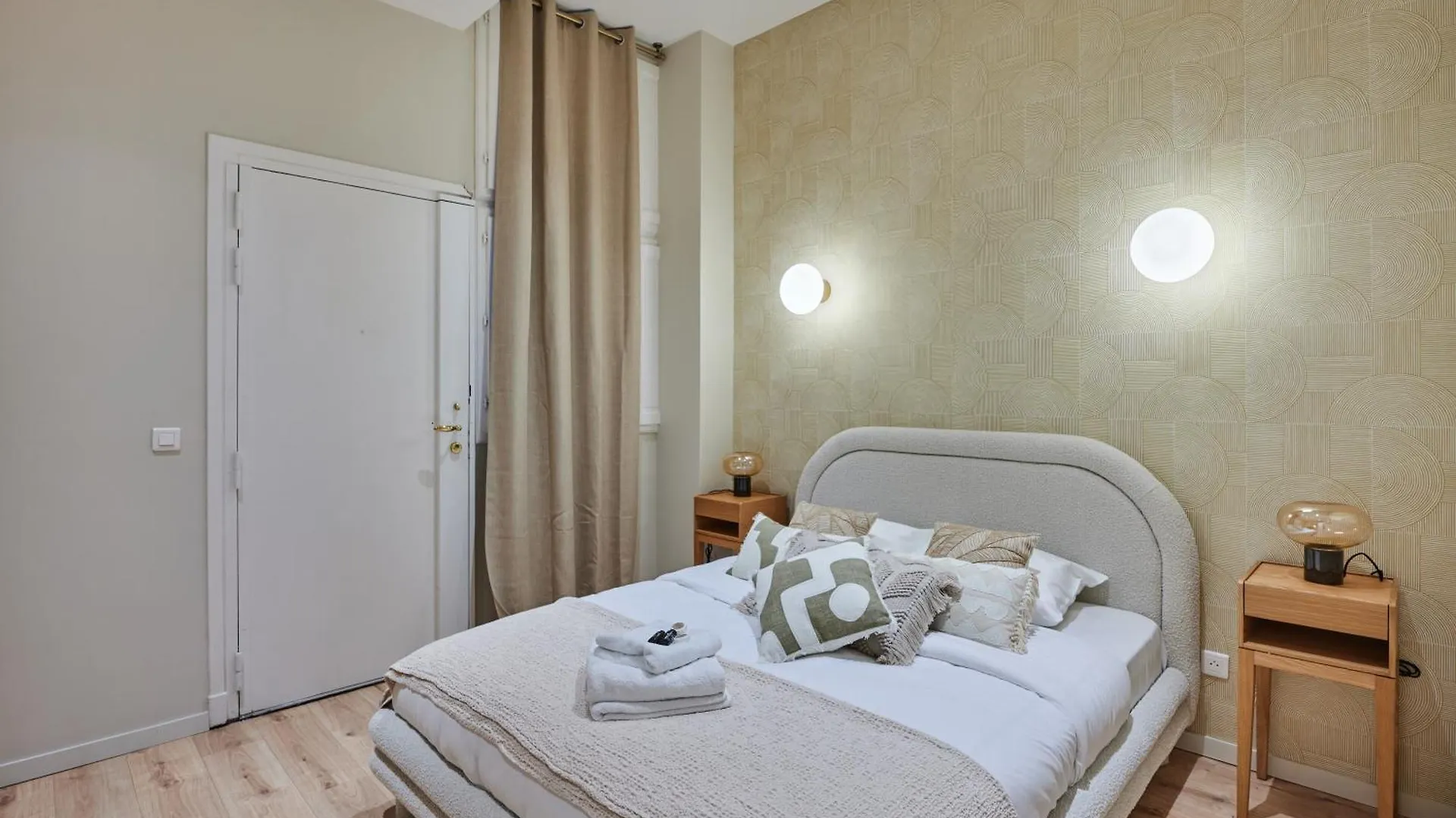 Elegant 2-Bedroom Apartment - Trocadero Párizs Franciaország