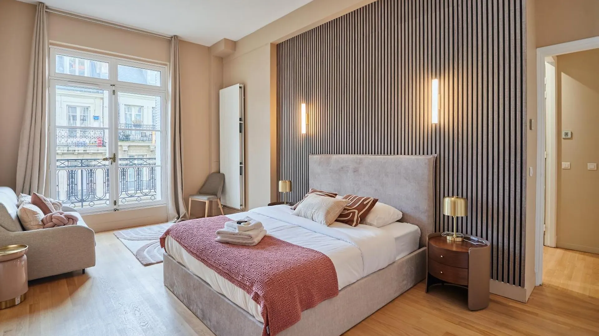 Elegant 2-Bedroom Apartment - Trocadero Párizs