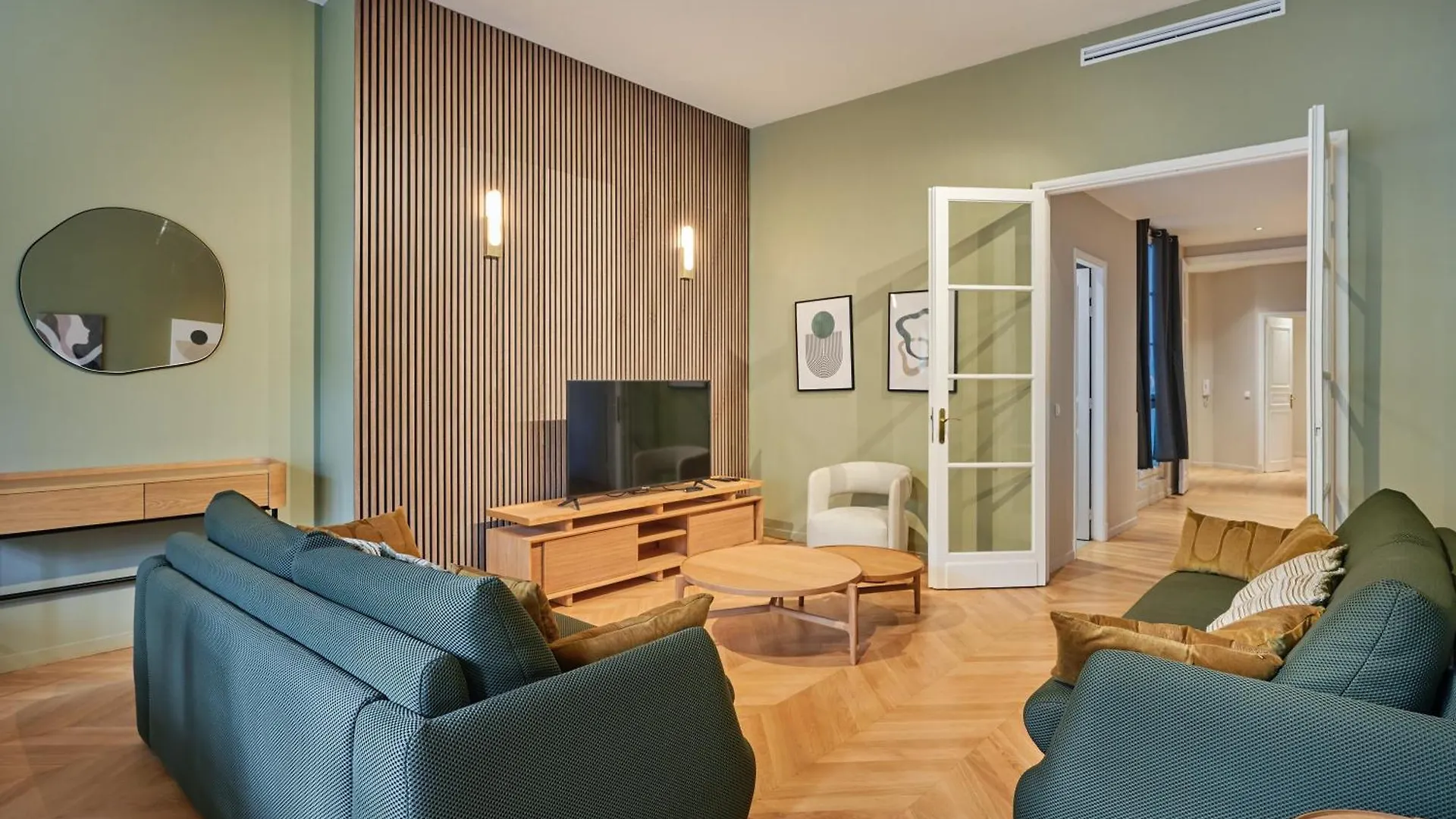 Elegant 2-Bedroom Apartment - Trocadero Paříž 0*,